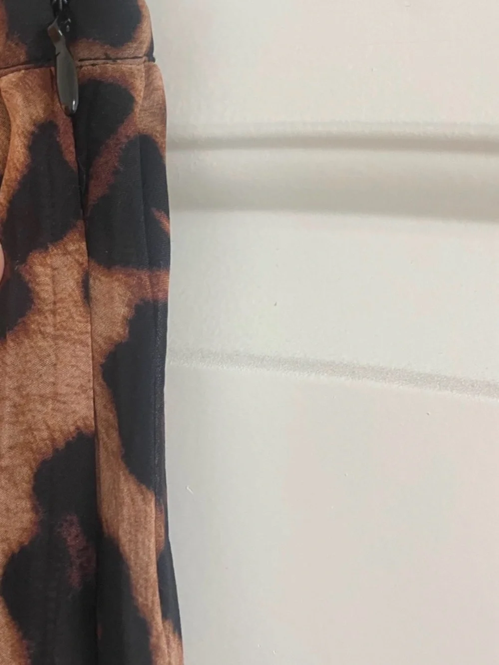 L’AGENCE Leopard-Print Pleated Maxi Skirt – Brown/Black (Size 2)